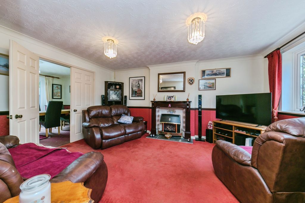 Property photo 3 of 31 Oy1A4475