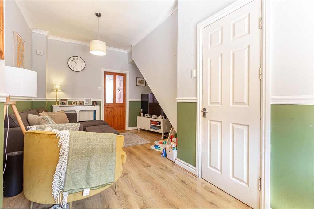 Property photo 3 of 18 Living-Room-1.Jpg