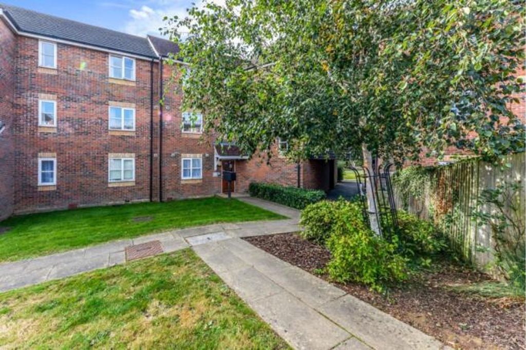 Property photo 2 of 14