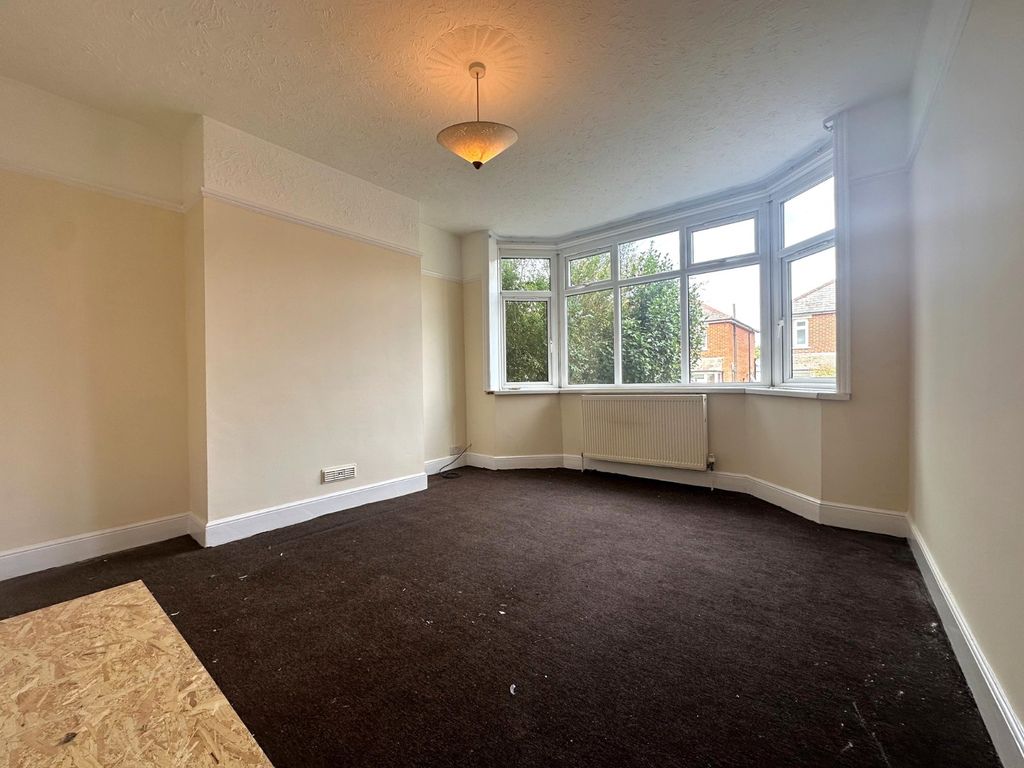 Property photo 3 of 9 Picture No. 13