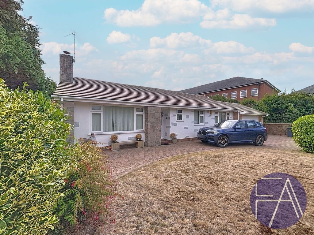 Property photo 1 of 30 4377320