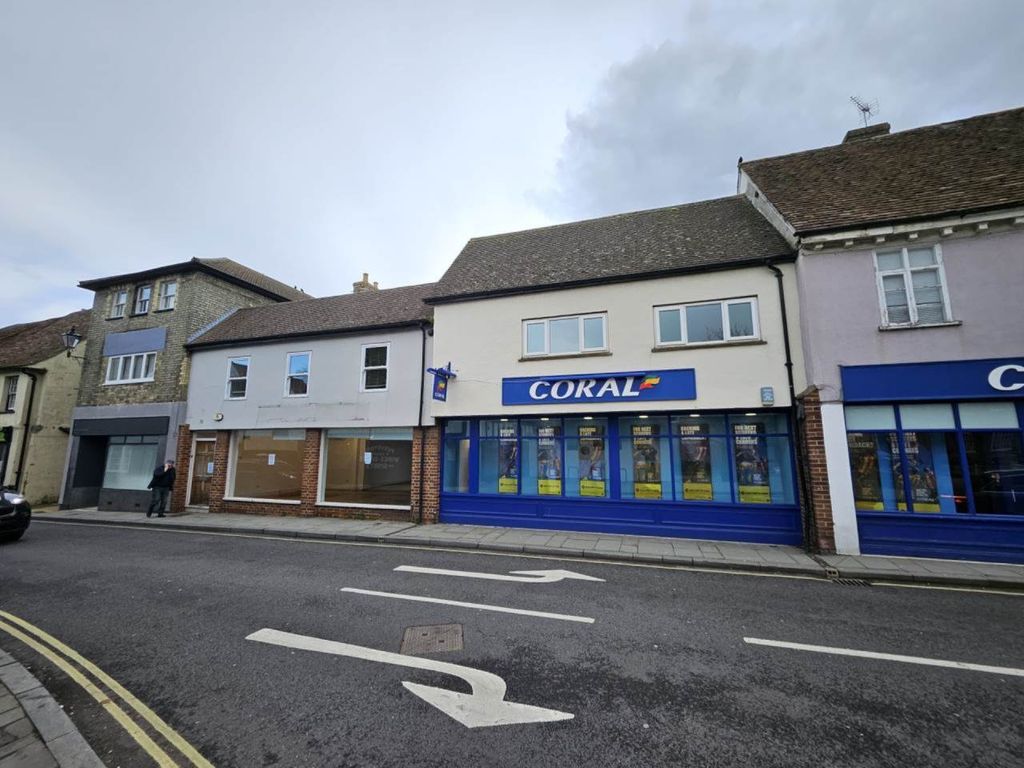 Property photo 1 of 6 External