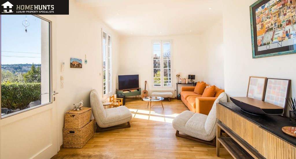 Property photo 3 of 19