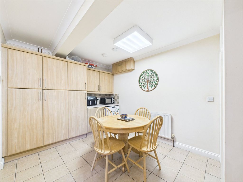 Property photo 3 of 14 Picture No. 07