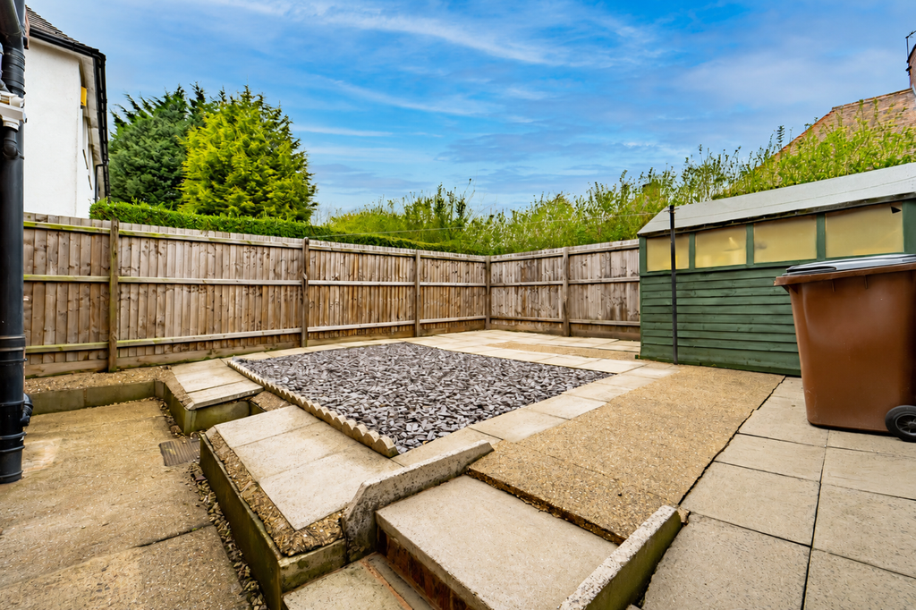 Property photo 3 of 13 27ba