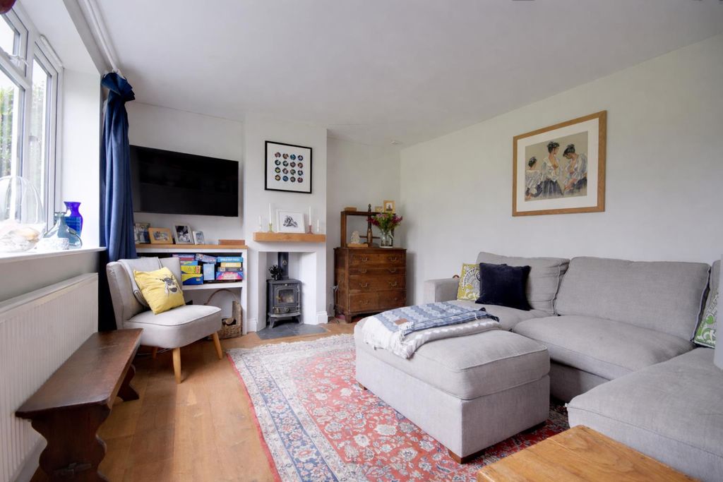 Property photo 3 of 26