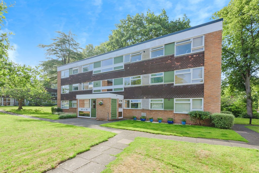 Property photo 1 of 17