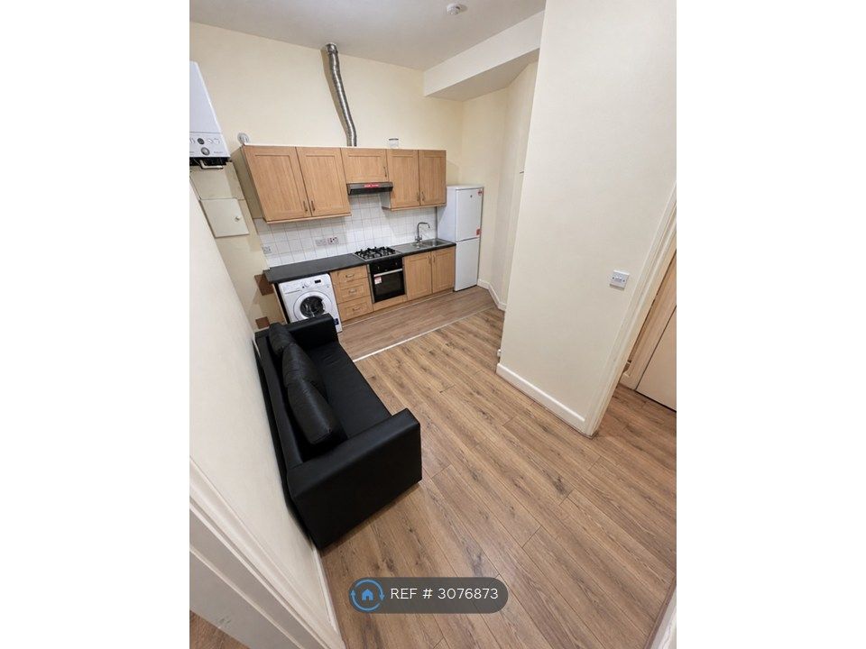 Property photo 1 of 4
