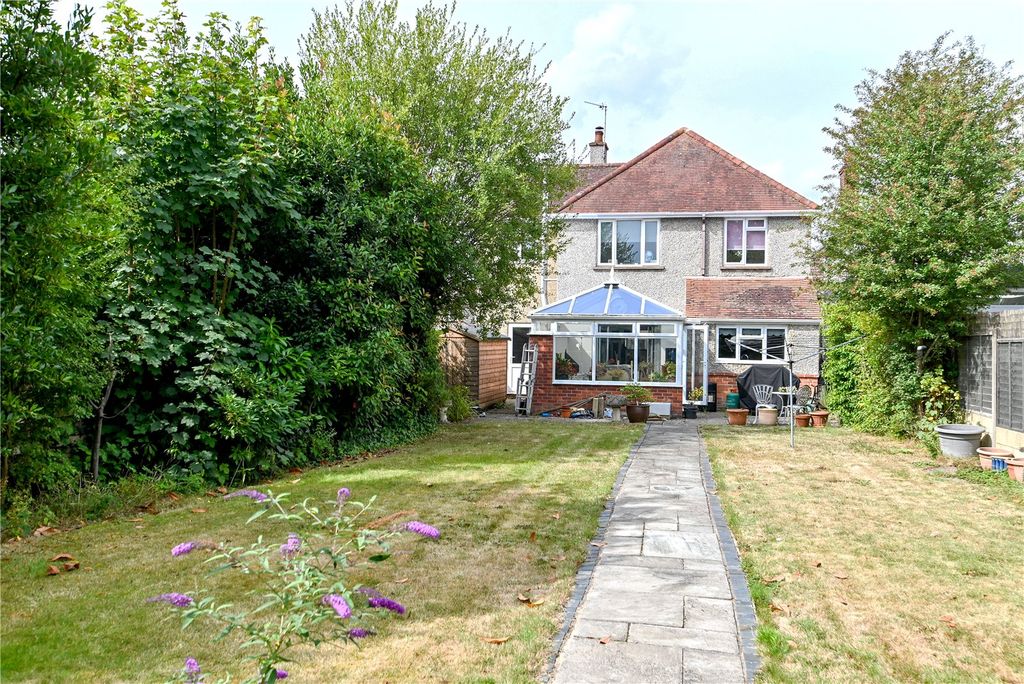 Property photo 1 of 15 Picture No. 01