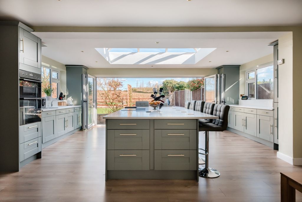 Property photo 3 of 29 Xt5A4705-Hdr(3) (1)