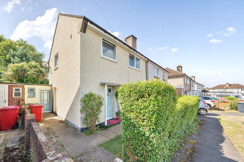 Property photo 1 of 21 External