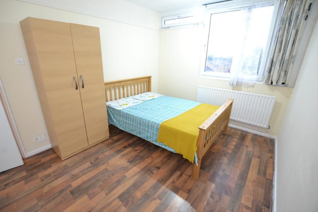 Property photo 3 of 27