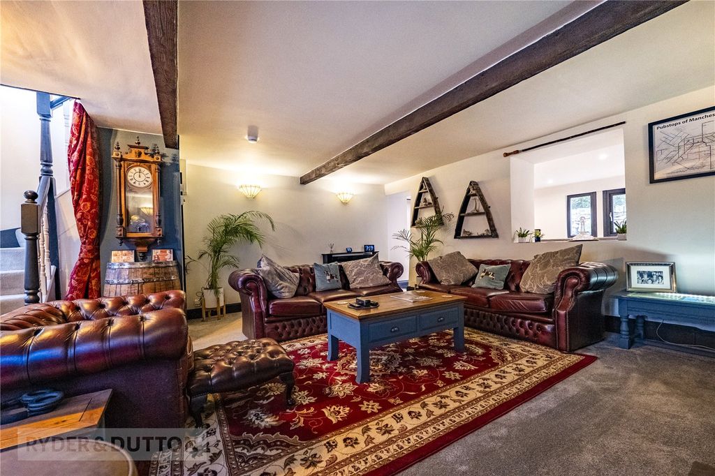 Property photo 2 of 21 Lounge/Diner