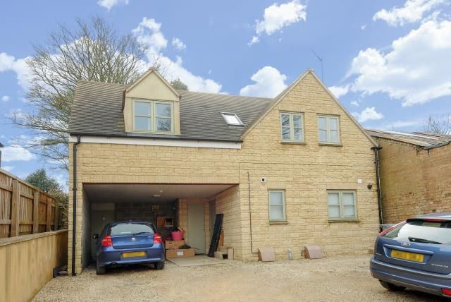 Property photo 1 of 9 External View