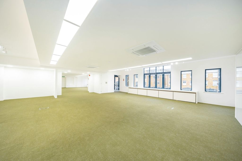 Property photo 2 of 11 Internal 1.Jpg