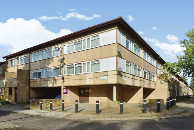 Property photo 1 of 7