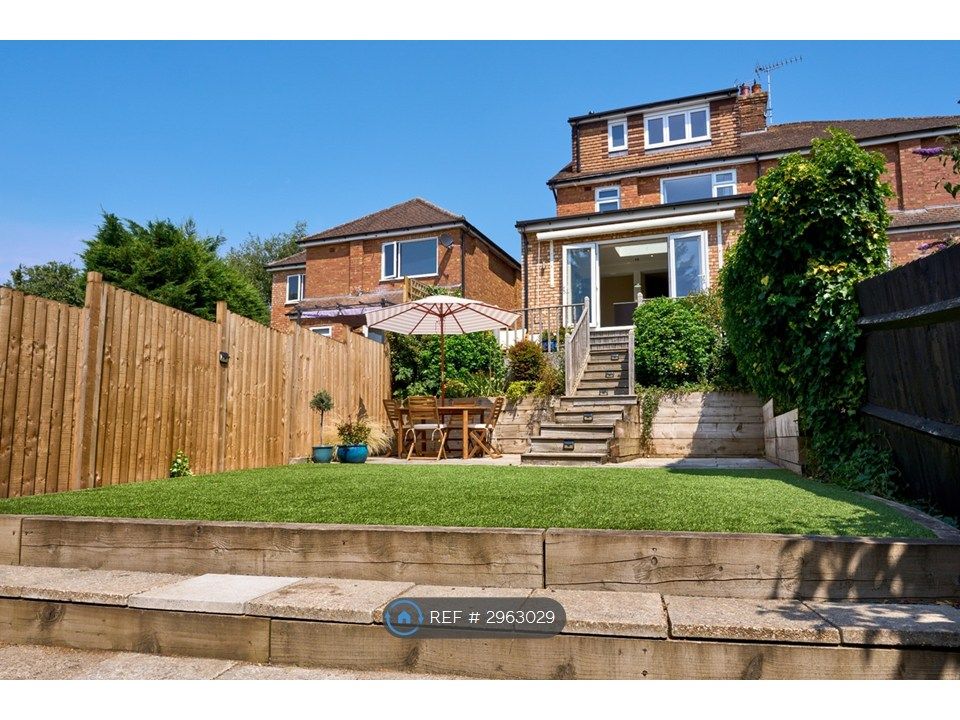 Property photo 1 of 34