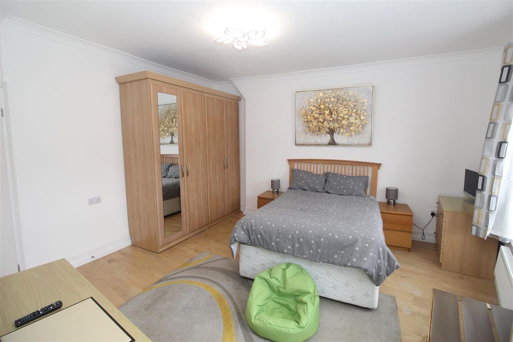 Property photo 2 of 10 Img_3591.Jpg