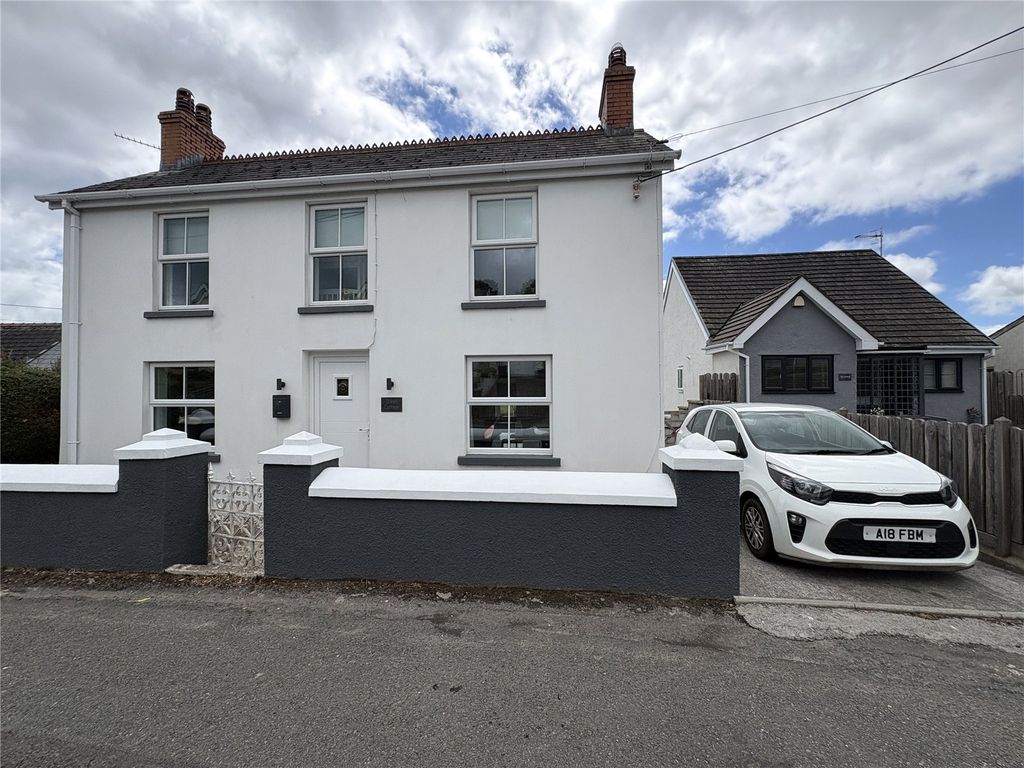 Property photo 1 of 17 Picture No. 03