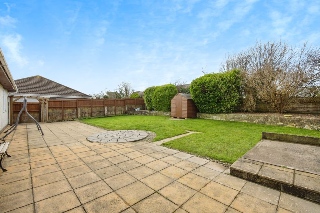 Property photo 2 of 17 Photography