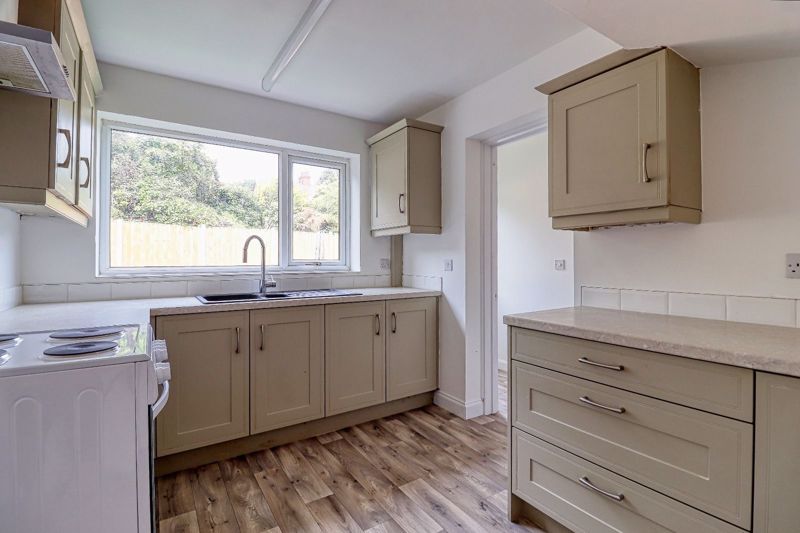 Property photo 2 of 13 Kitchen