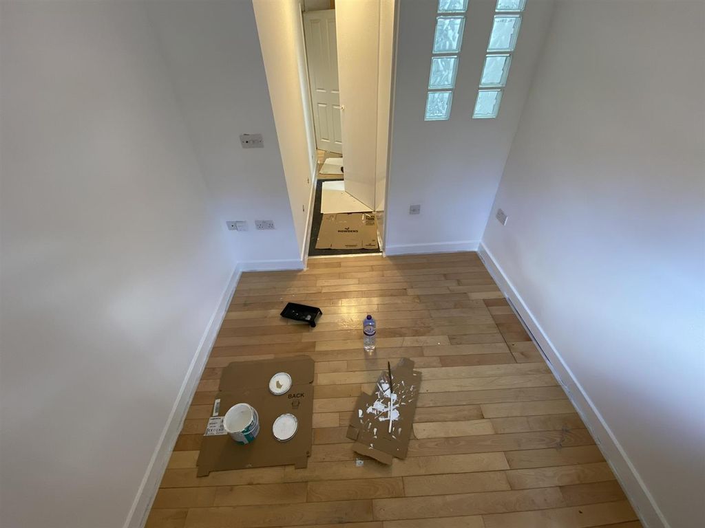 Property photo 3 of 7 Img_0144.Jpeg