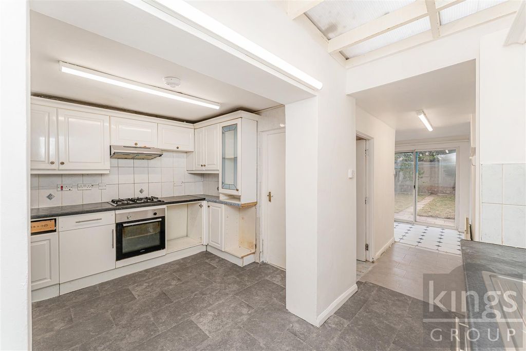 Property photo 3 of 15