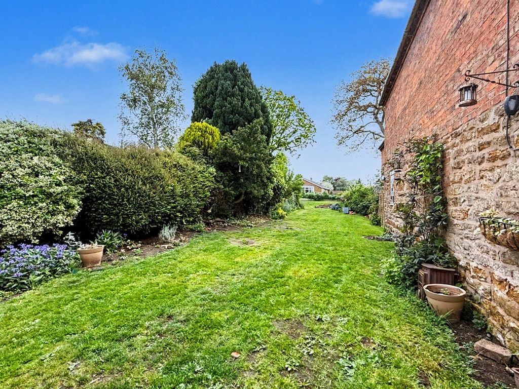 Property photo 2 of 41 5096295