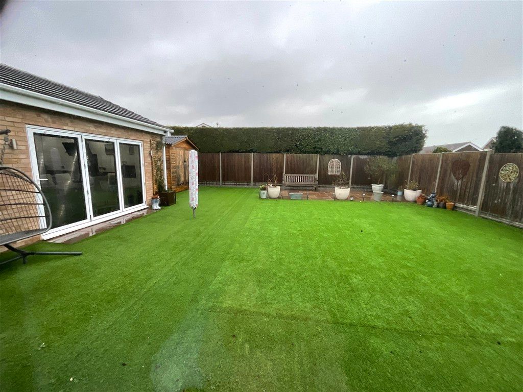 Property photo 2 of 6 Garden