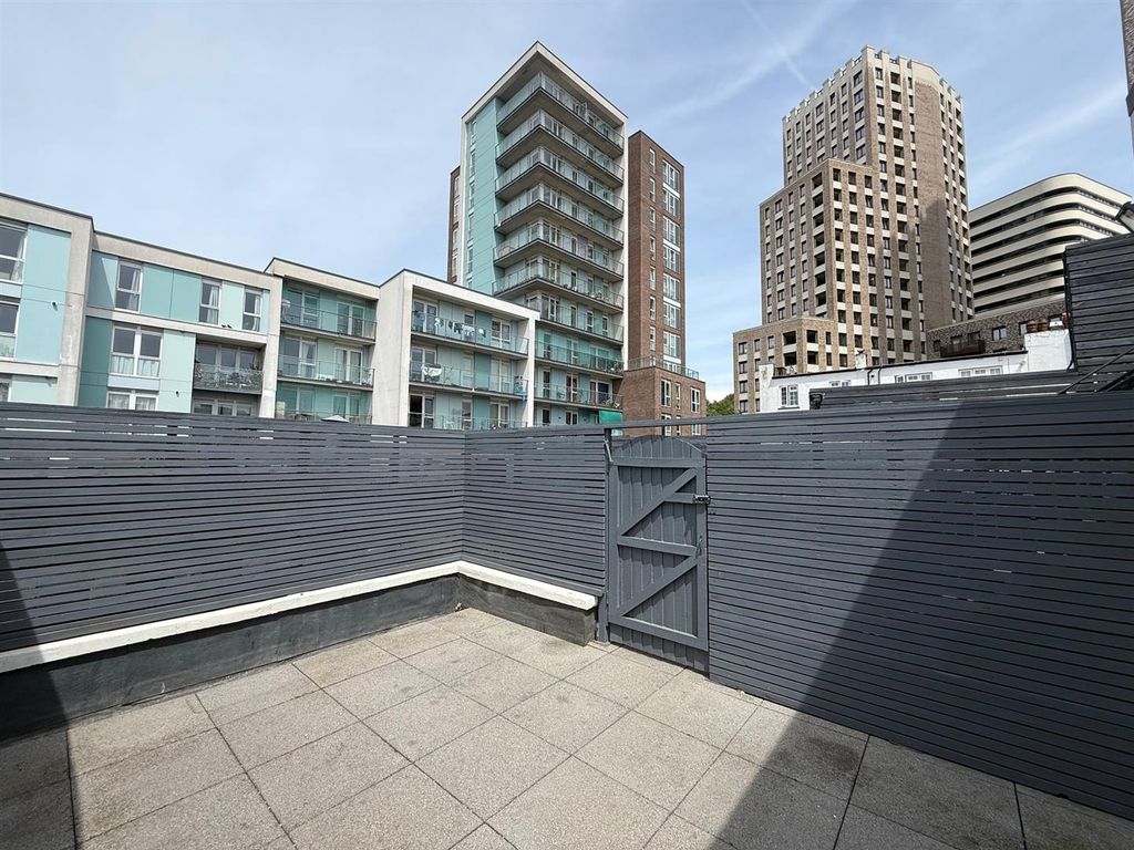 Property photo 2 of 9 1.Jpg