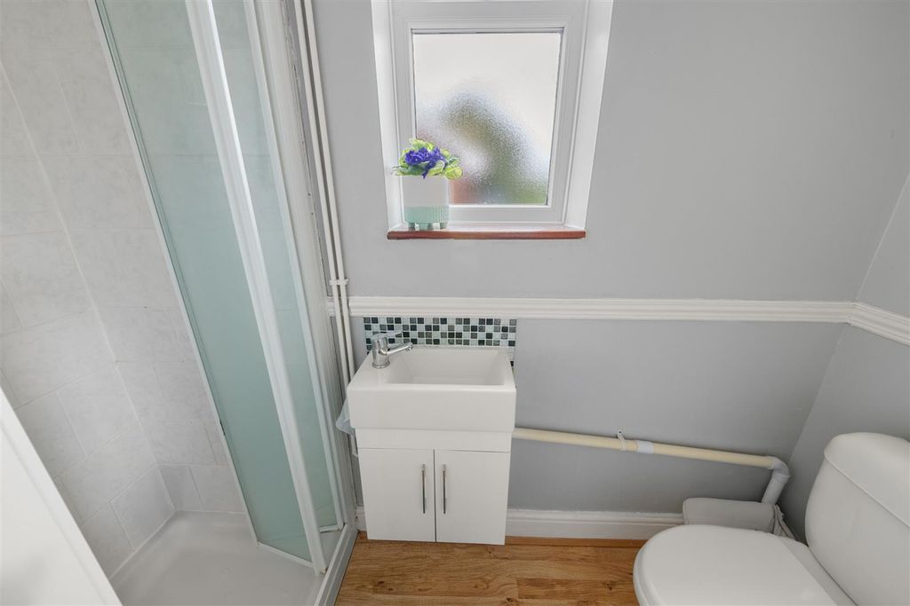Property photo 1 of 21 11