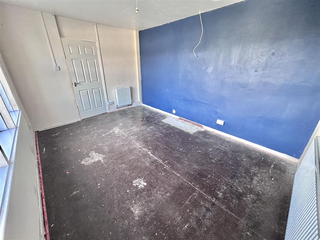 Property photo 3 of 20 Img_1883.Jpg