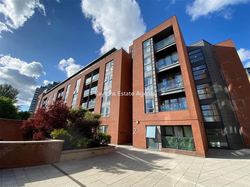 Property photo 1 of 9
