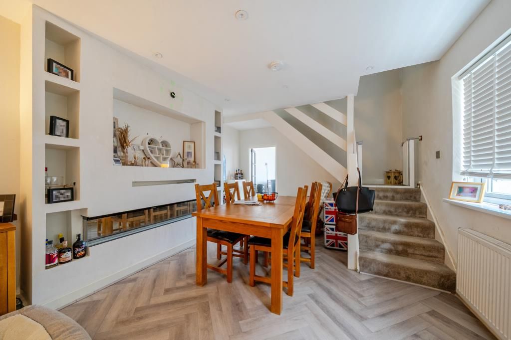 Property photo 2 of 18 Dining Room