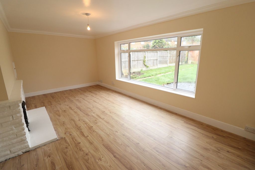 Property photo 2 of 12 Picture No. 05