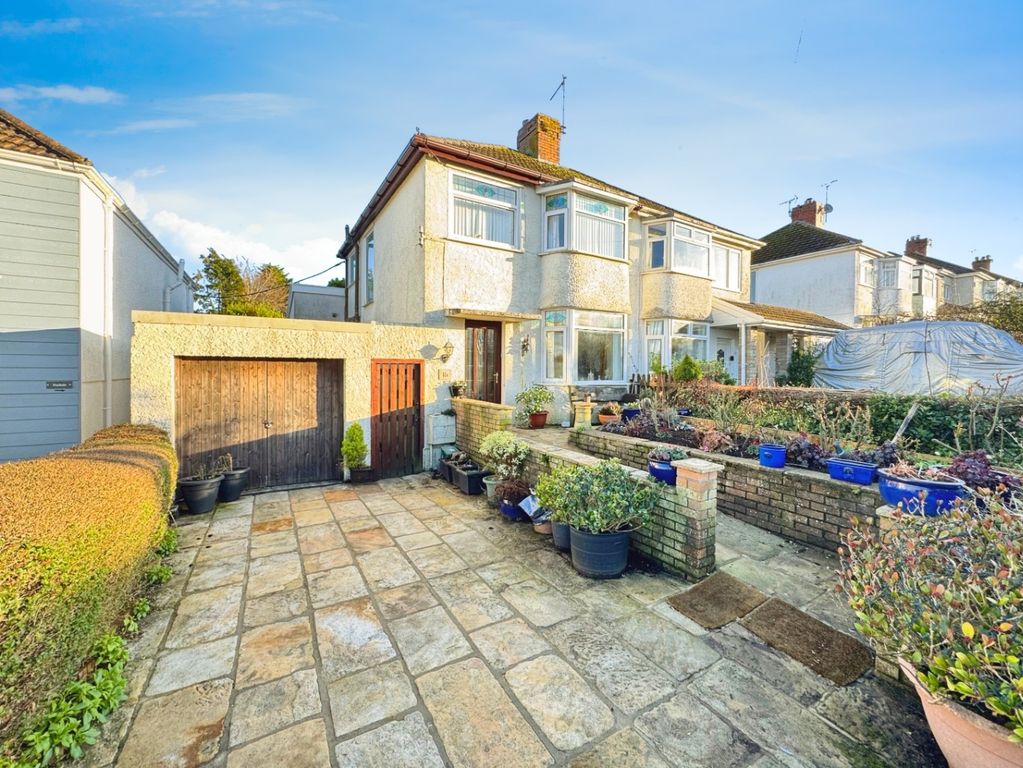 Property photo 1 of 35 3857591