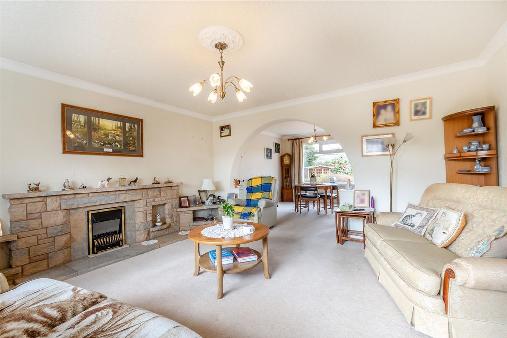 Property photo 2 of 36 8683795-Interior04.Jpg