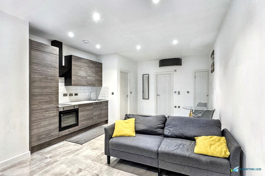 Property photo 2 of 11 Img_4799