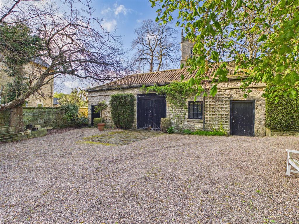 Property photo 3 of 52 Cam05476G0-Pr0173-Still046.Jpg