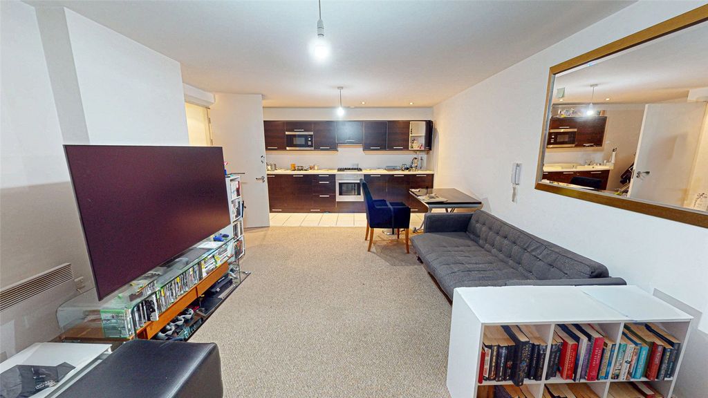 Property photo 2 of 6 Picture No. 09