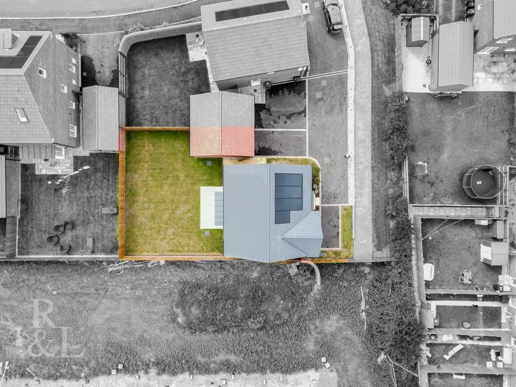 Property photo 2 of 23 Elwin Grove Plot
