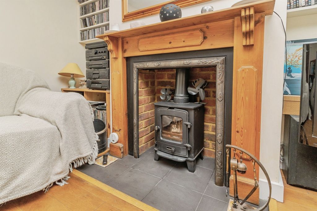 Property photo 3 of 13