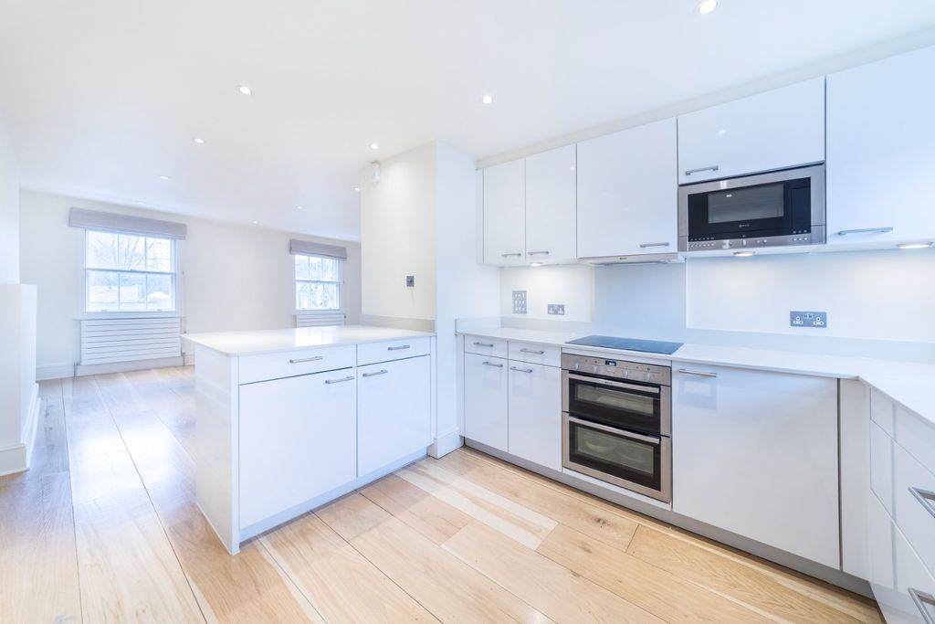 Property photo 2 of 11 5193583