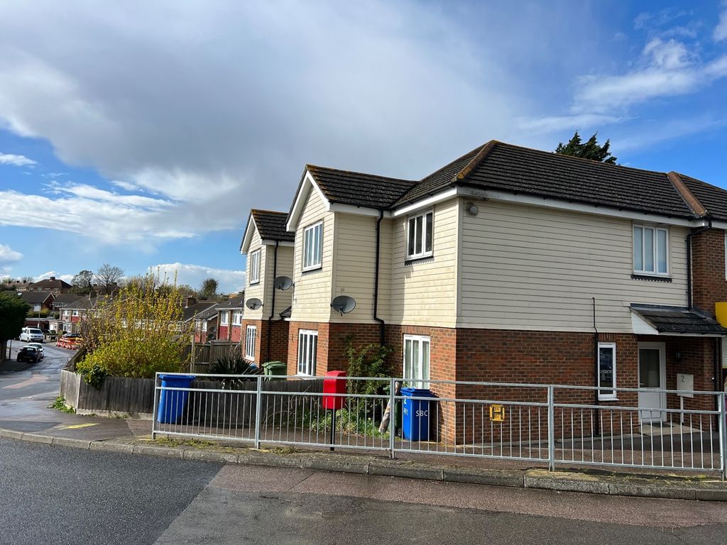 Property photo 1 of 6