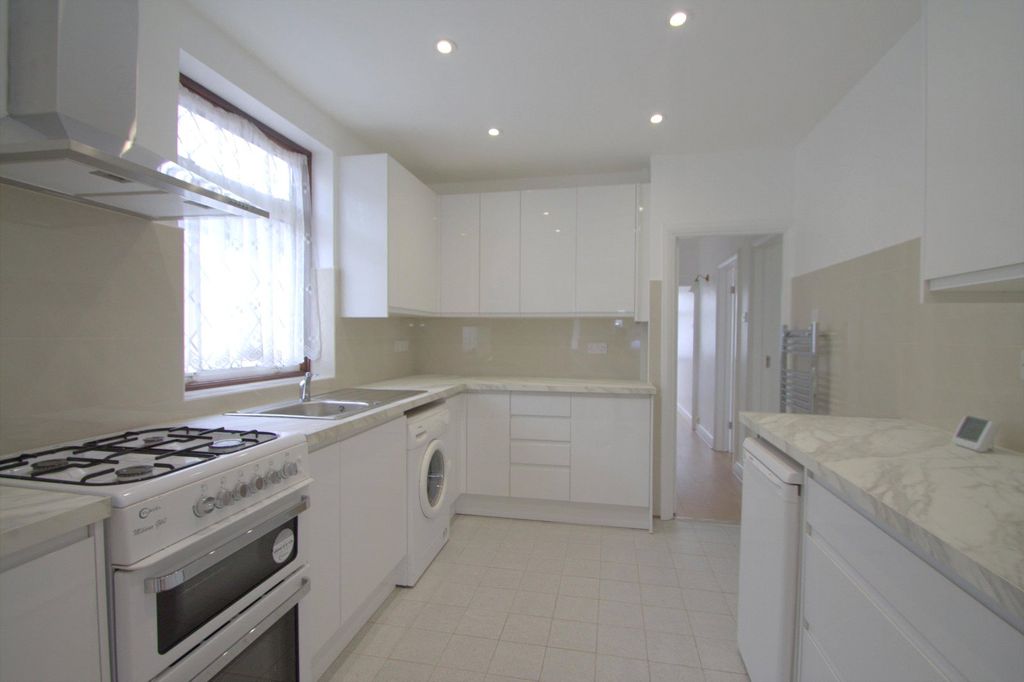 Property photo 3 of 11 Picture No. 03