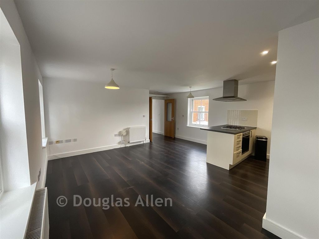 Property photo 3 of 18 Lounge/Diner/Kitchen