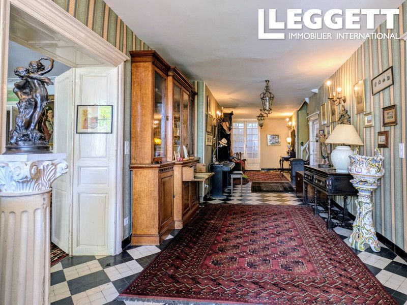 Property photo 2 of 10