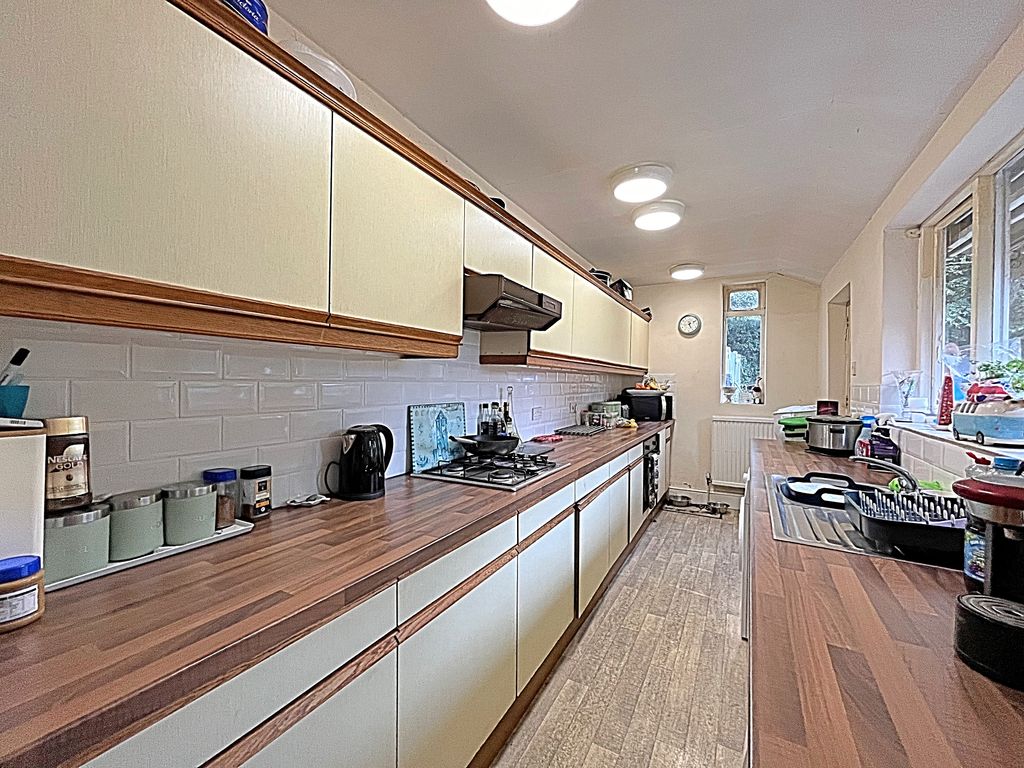 Property photo 2 of 17 Img_3362