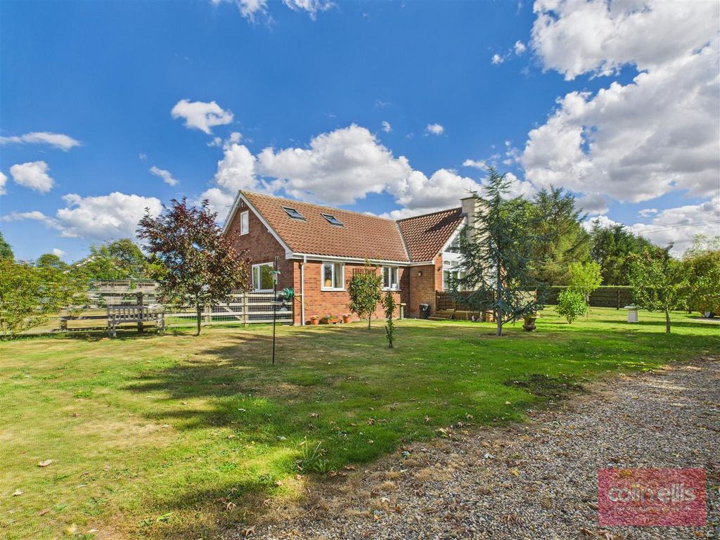 Property photo 2 of 25 Cam05075G0-Pr0193-Still023.Jpg