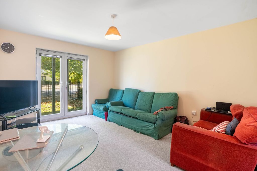 Property photo 3 of 7